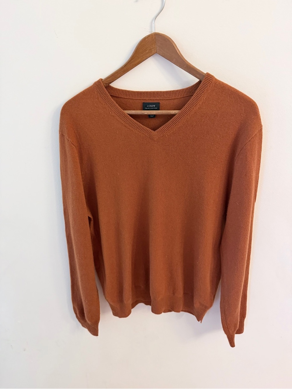 J. Crew unisex V-Neck Sweater in Burnt Orange